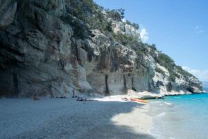 Sardinien entdecken: Die schönsten Strände, Sehenswürdigkeiten & weitere Infos