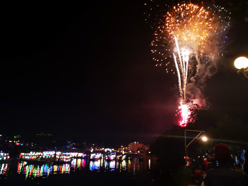 Wie feiert man silvester in china